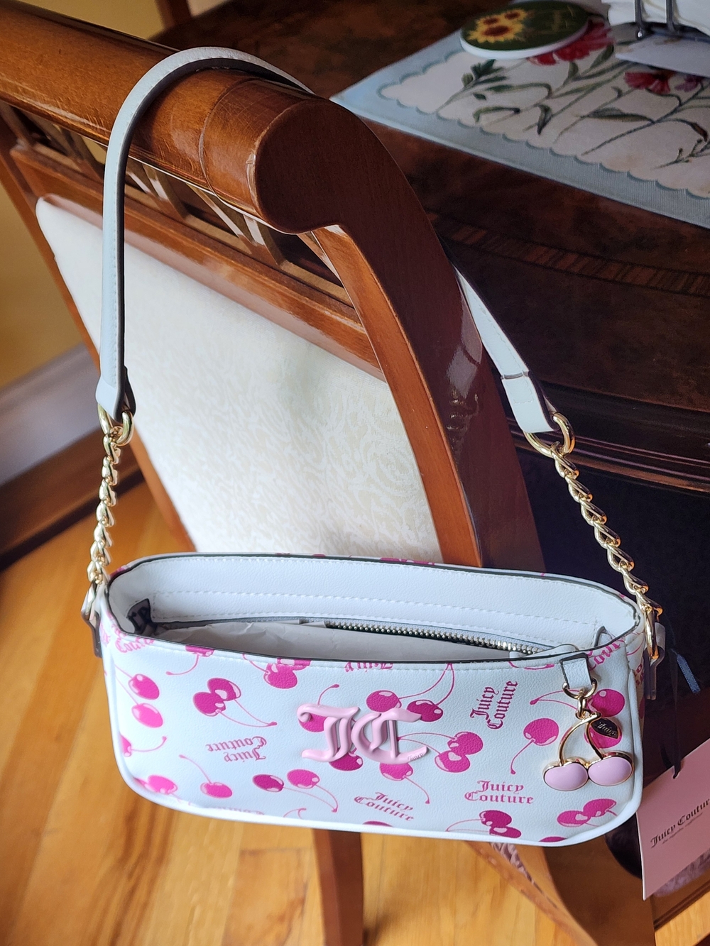 πJuicy Couture Cherry On Top Shoulder Bag White Multi Y2K Cherry Print Purse - Picture 5 of 6